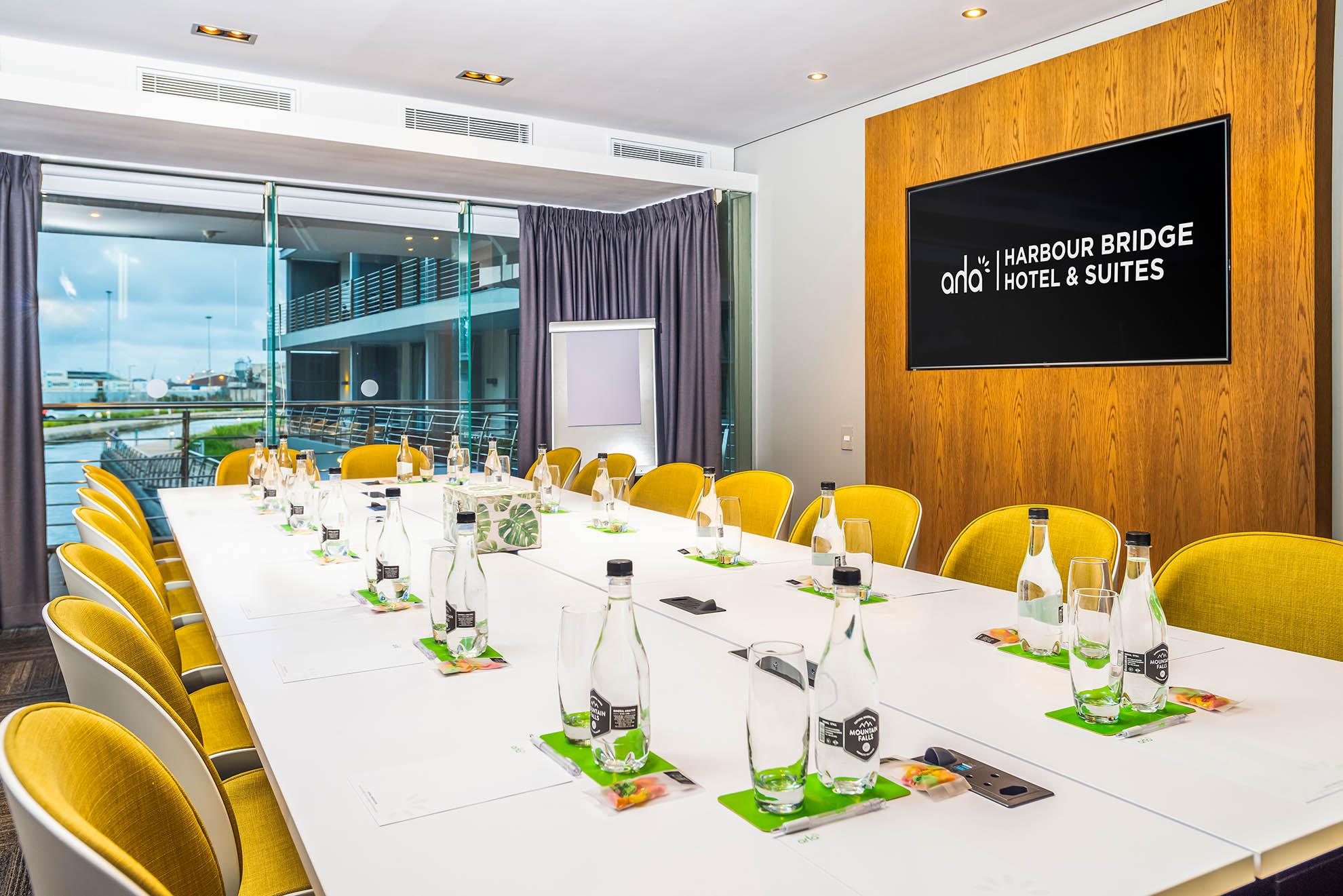 Aparthotel Aha Harbour Bridge &