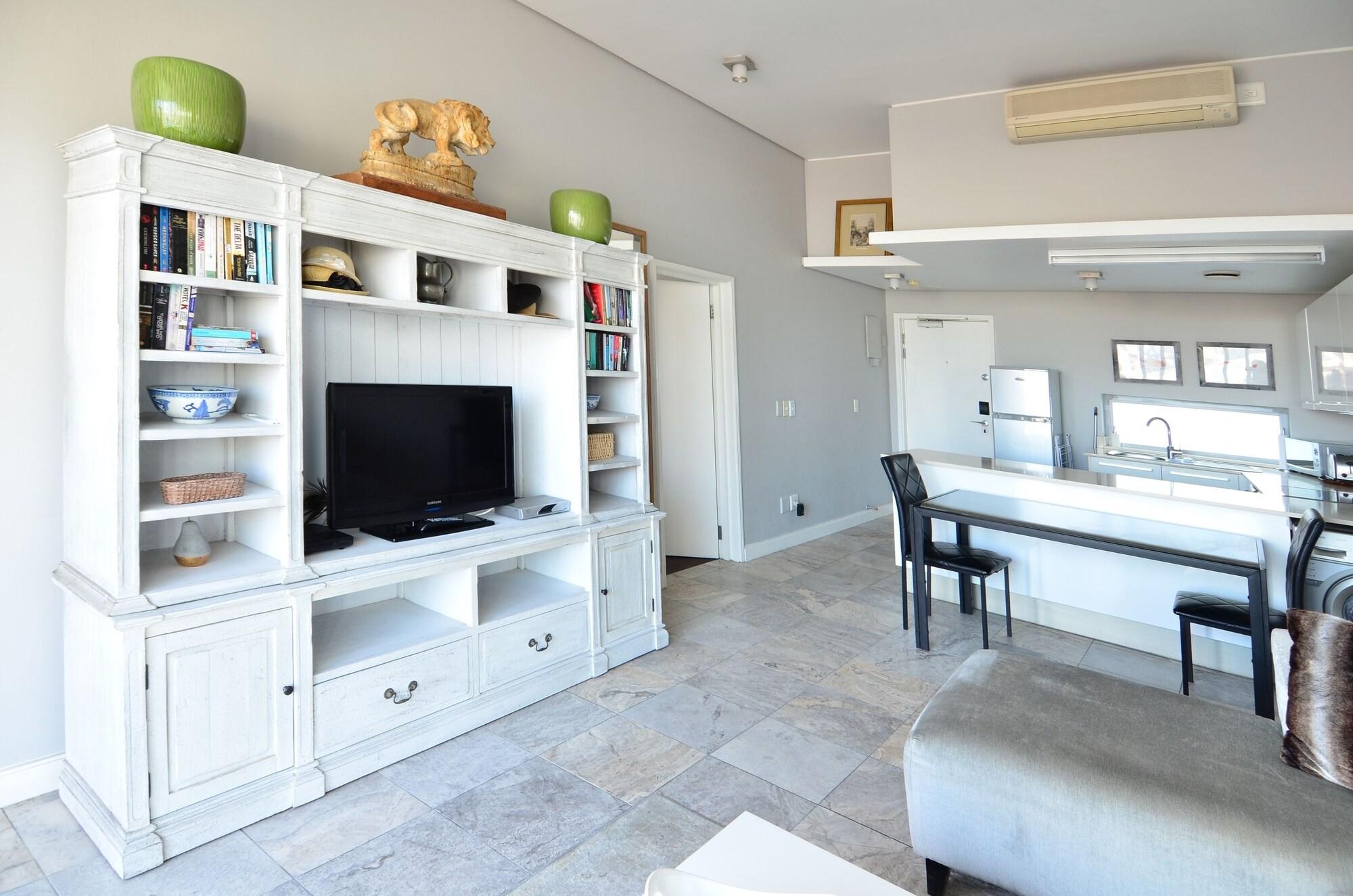 Aha Harbour Bridge & Aparthotel 4*
