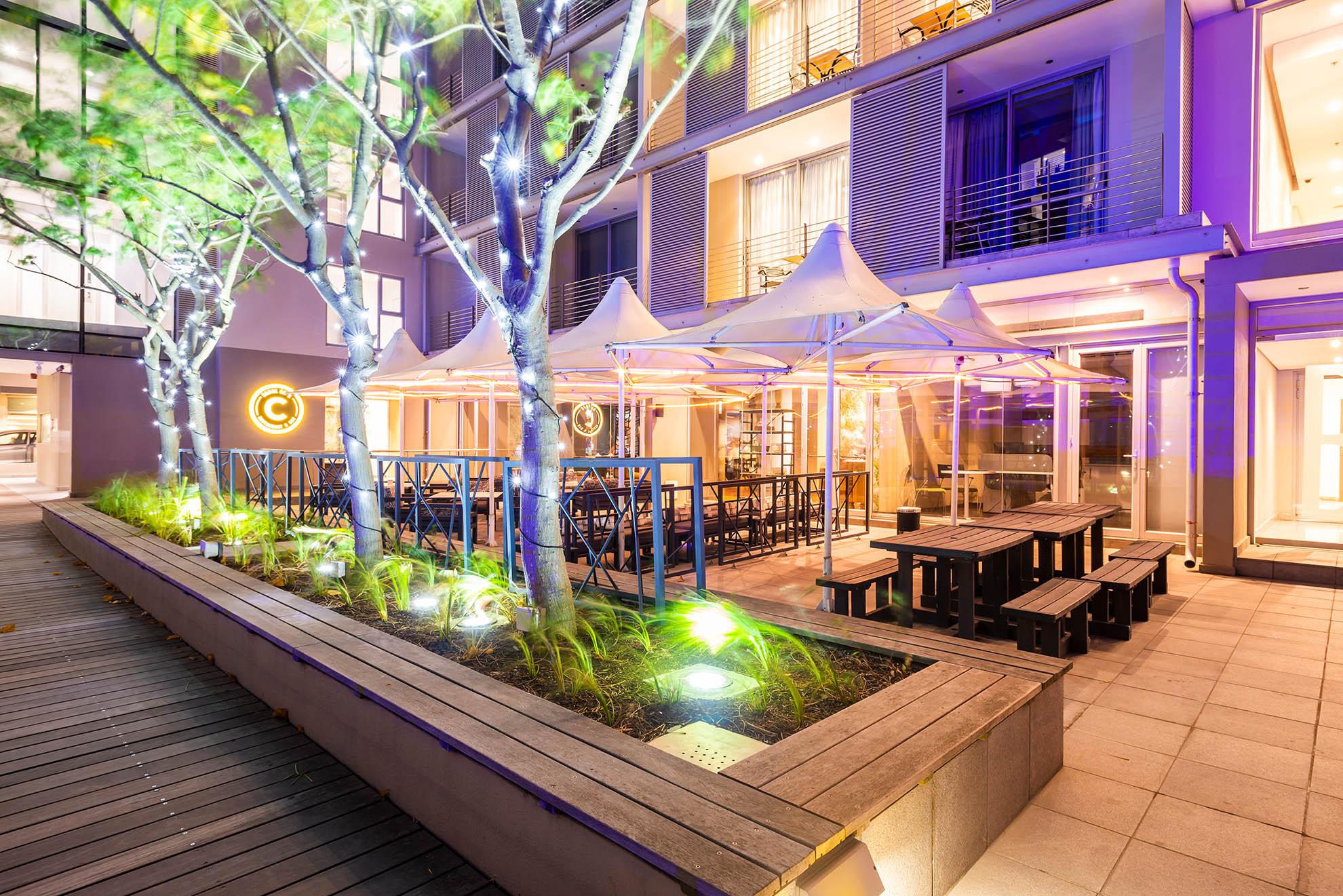 Aparthotel Aha Harbour Bridge & 4*